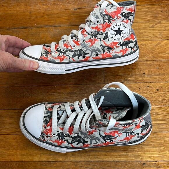 Chuck Taylor All Star Hi Poppy Glow Dinosaur Daze Youth Boys Sneakers Size 2.5 - Picture 6 of 9